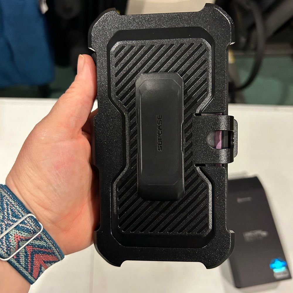 New In Box Phone case - Picture 3 of 5